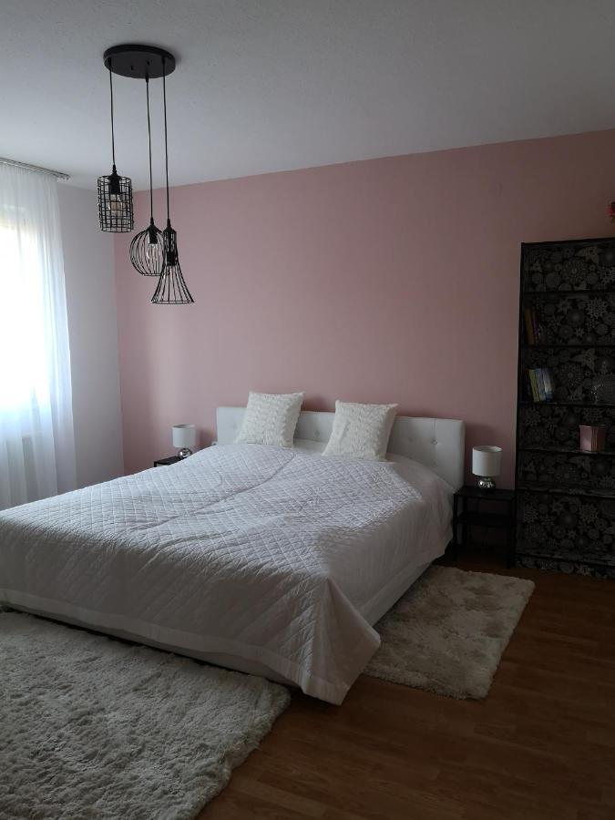 Hotello Apartmanhaz Es Panzio Zalaegerszeg Dış mekan fotoğraf