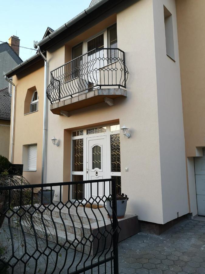 Hotello Apartmanhaz Es Panzio Zalaegerszeg Dış mekan fotoğraf